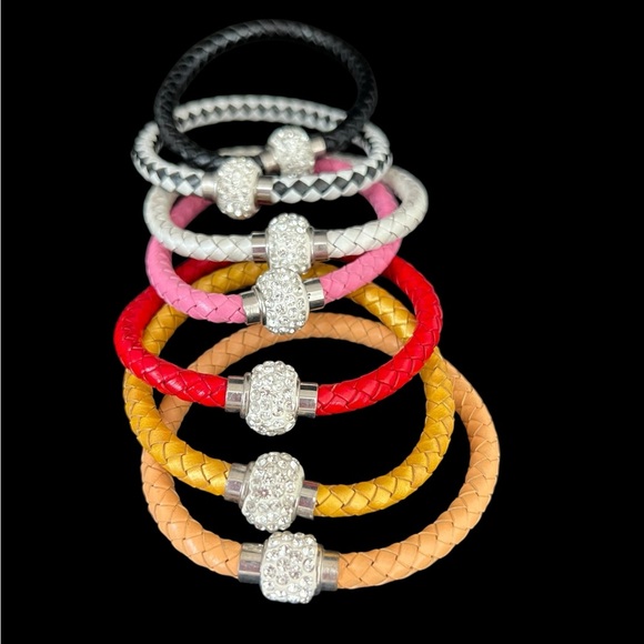 Braided leather bracelet with magnetic clasp choose a color - Picture 2 of 10